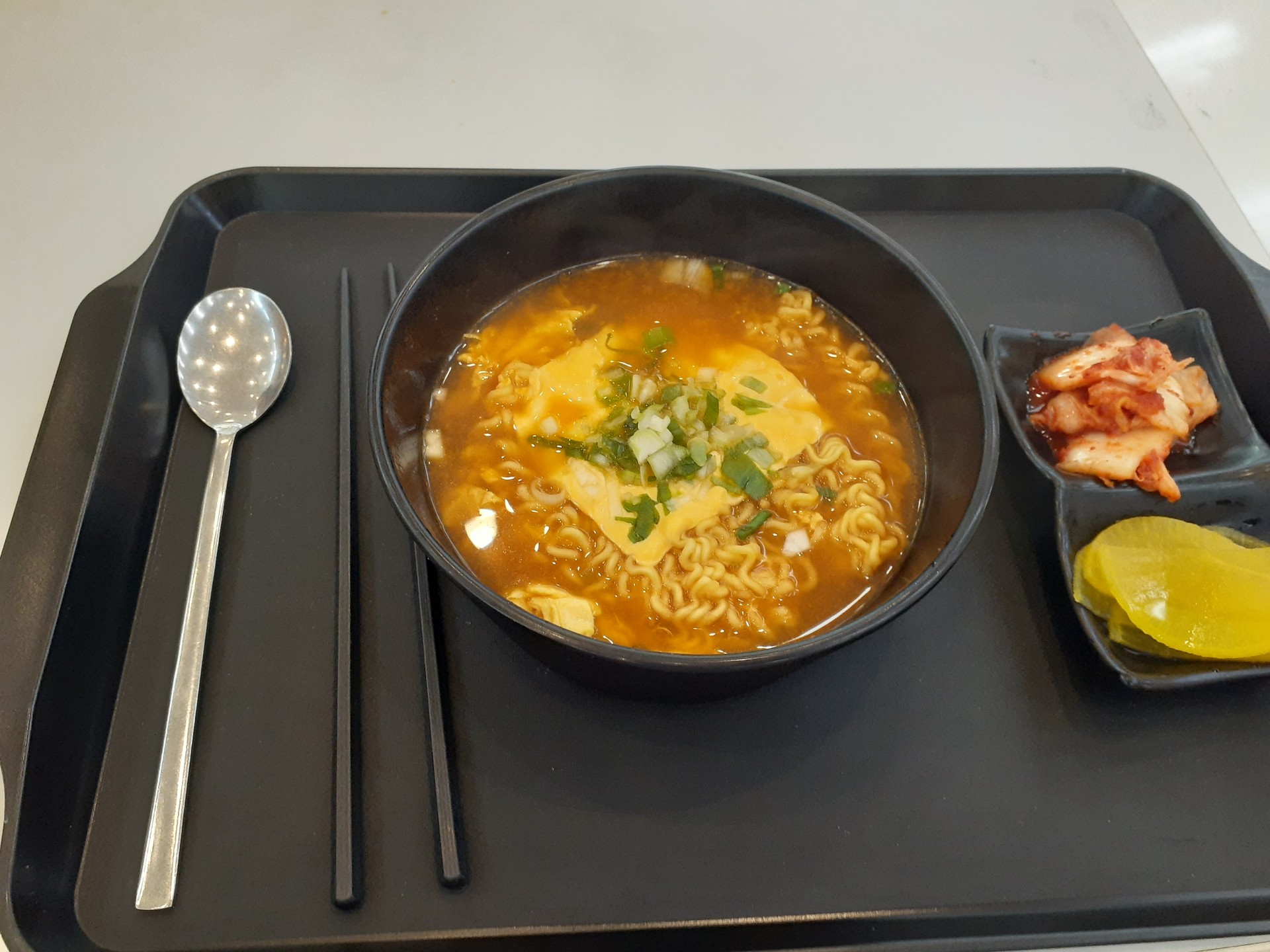 라면은이거