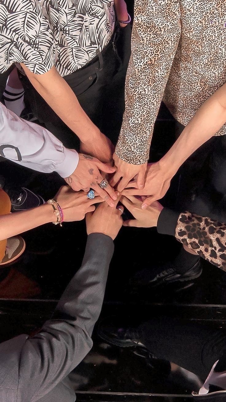 아이폰이시면 이 사진 설정 해놓고 흑백으로 하면 느좋되드라구용 그냥 왠지 눈물나는 사진..