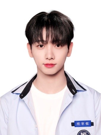 얼굴이 너무 재믺어요 ㅎㅎ