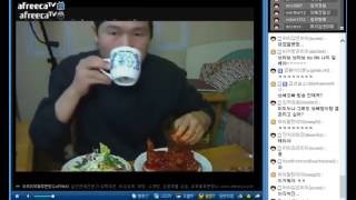 우리 어머니는 치킨을 싫어하셨죠