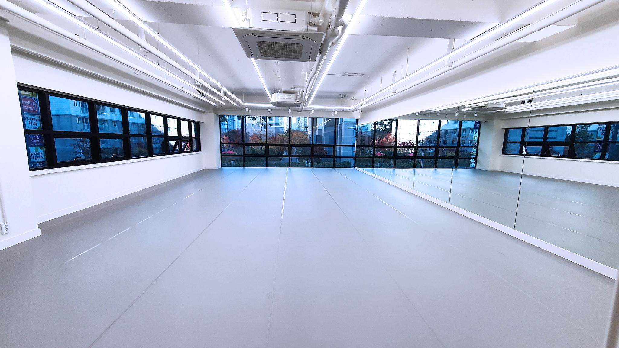 스파이럴댄스학원 이미지 15