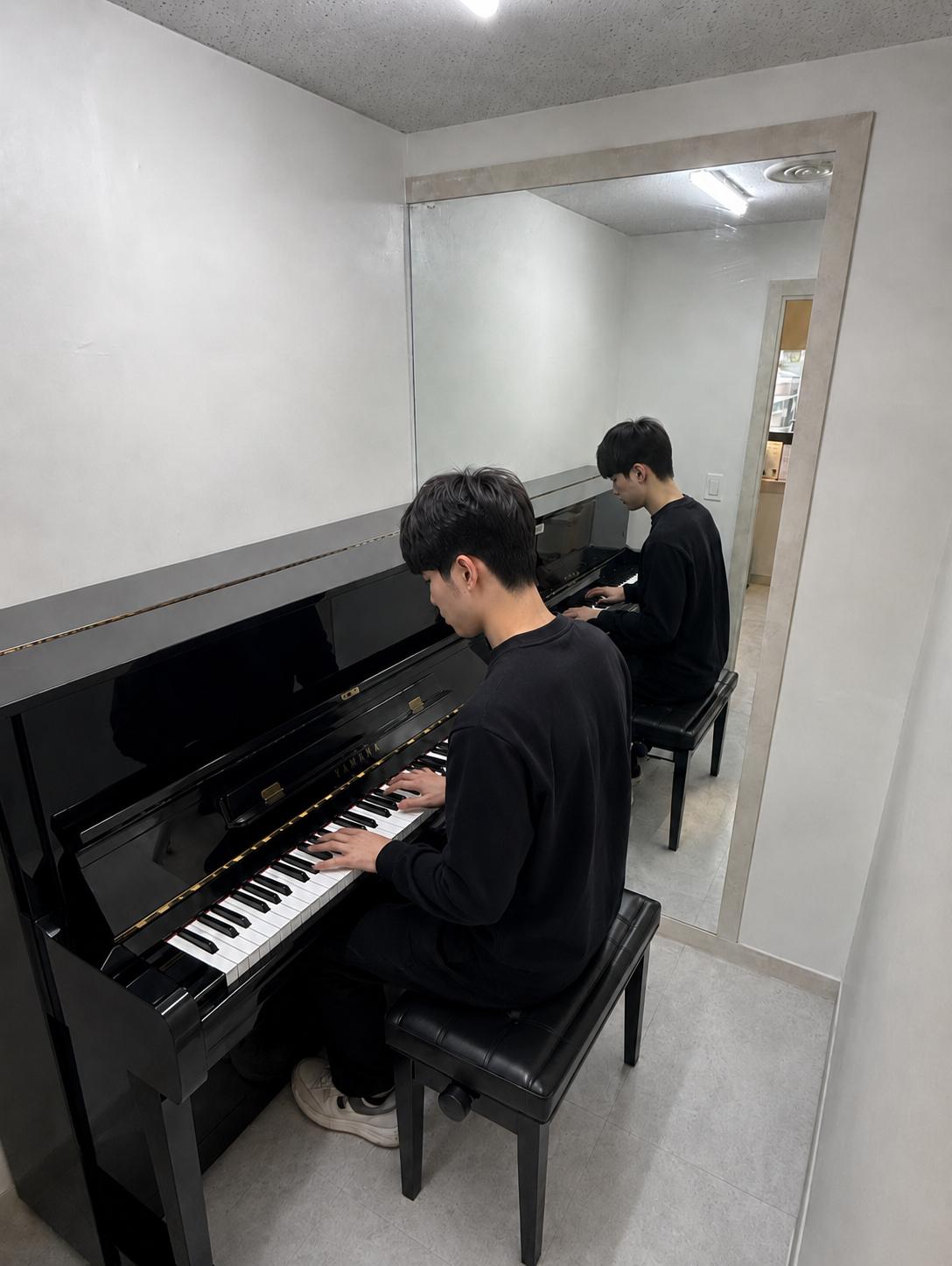 레브보컬학원 이미지 3