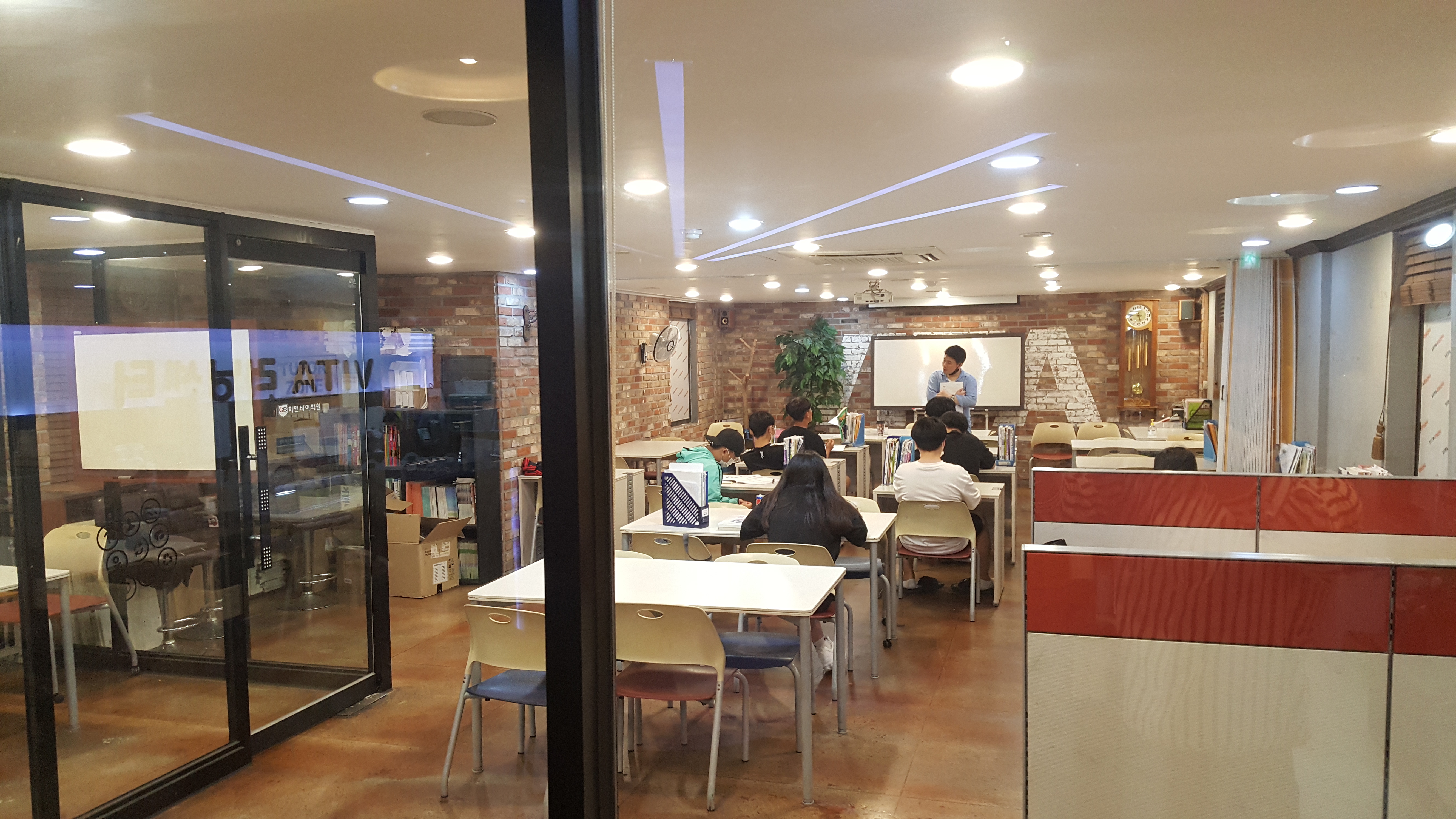 동명학원 이미지 1