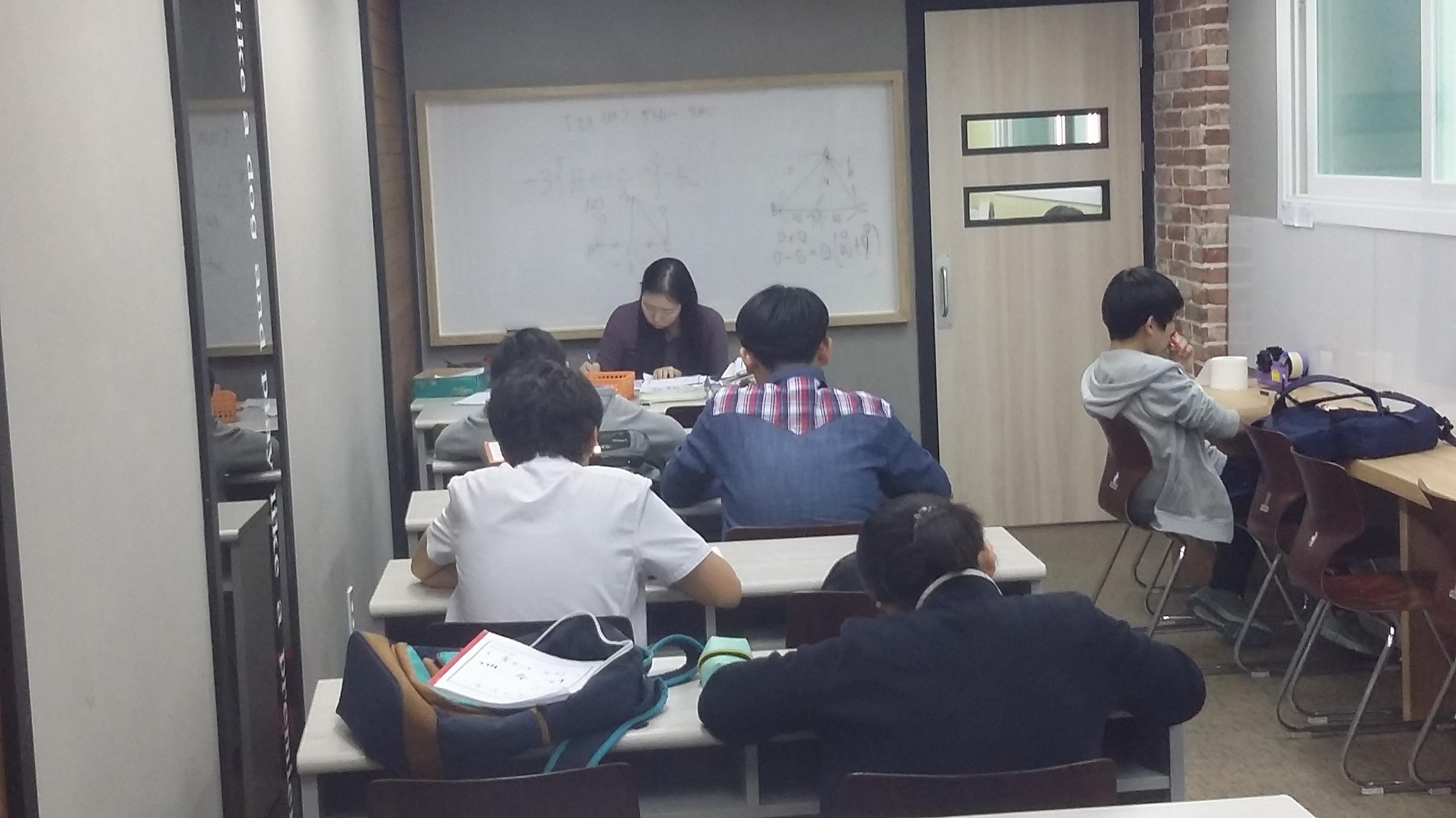 더로이보습학원 이미지 6