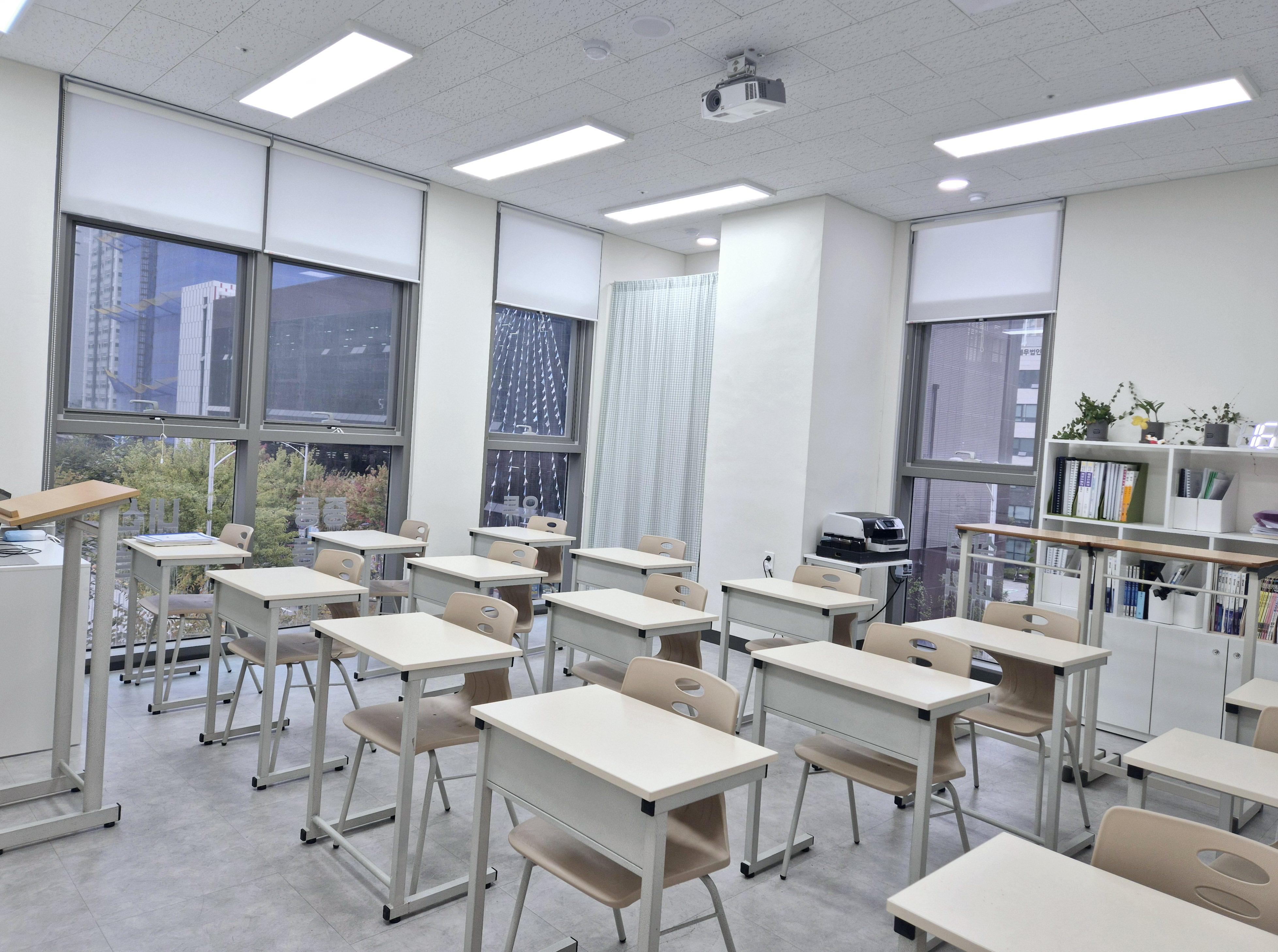 오투사이언스학원 이미지 3