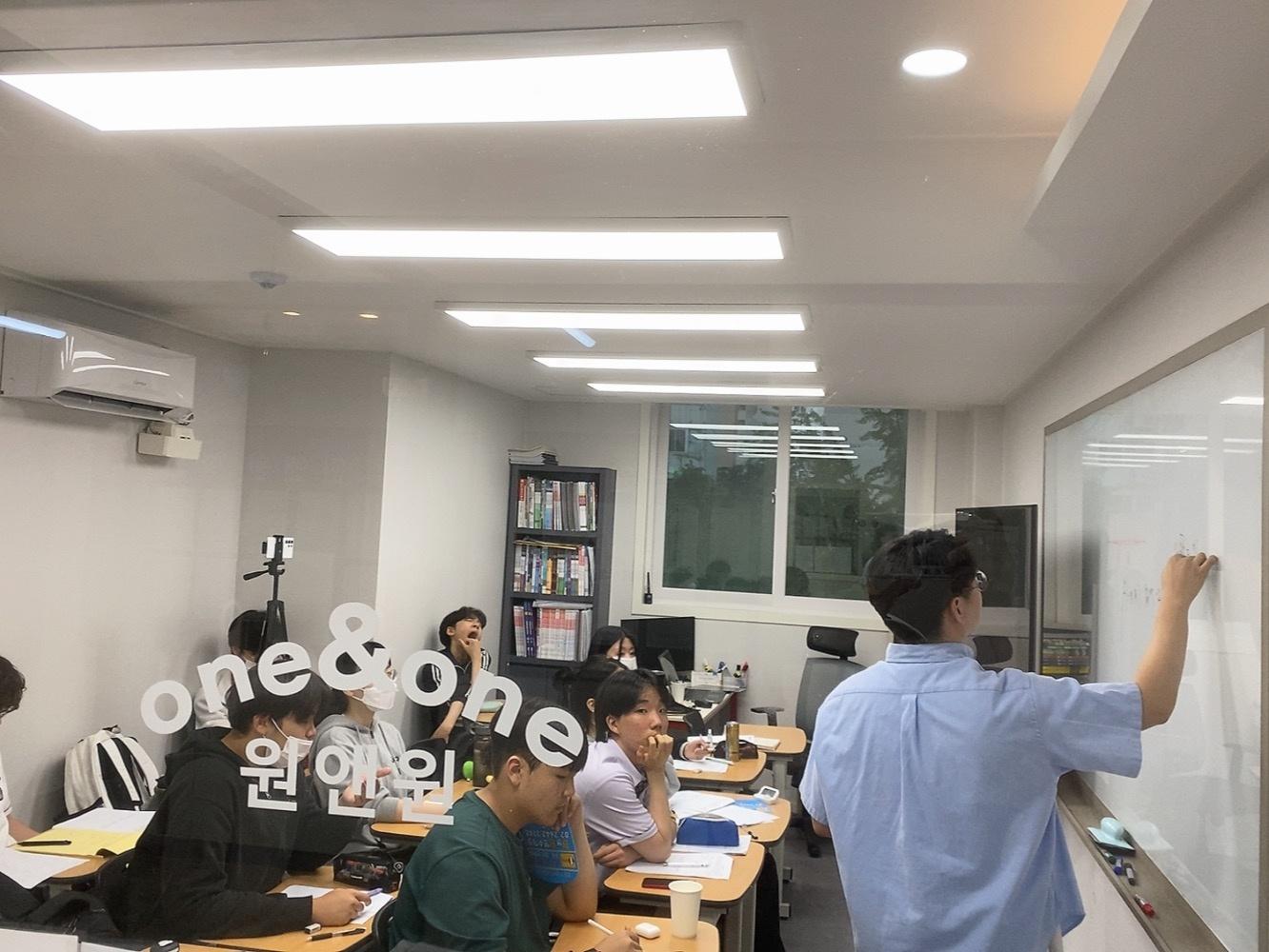 원앤원학원 이미지 5
