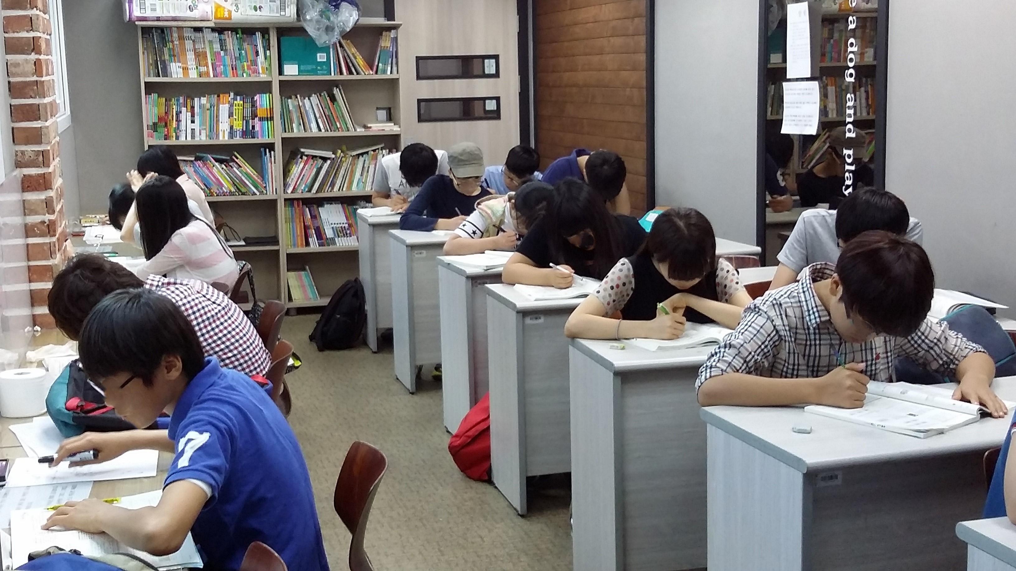 더로이보습학원 이미지 5