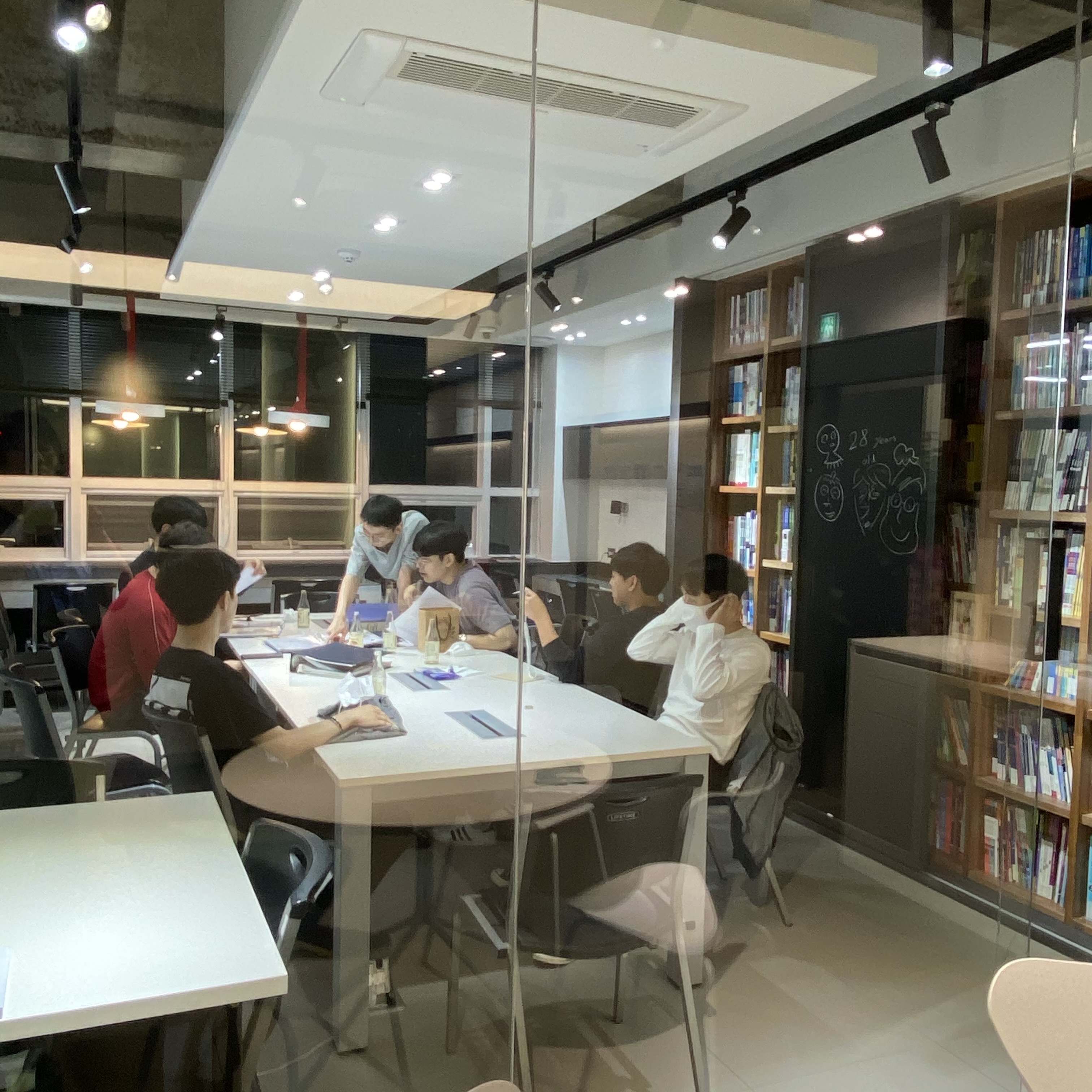 씨앤이영어학원 이미지 1