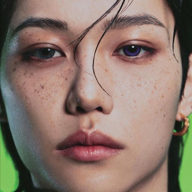 필릭스 주근깨 너무 예쁜 것 같아