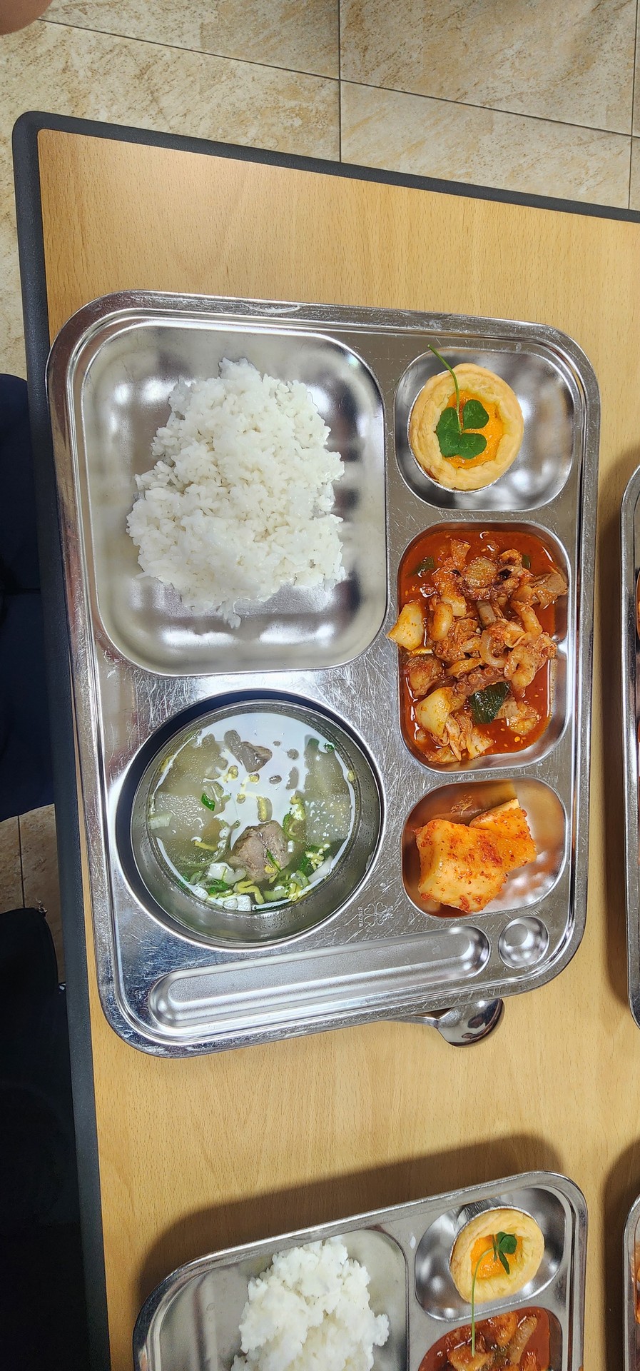 울 학교 어제오늘 급식 ㄹㅈㄷ임