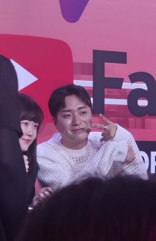 진짜 ㄱ 잘생김