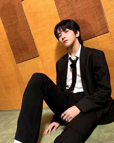 김운학 사진 공유합니다