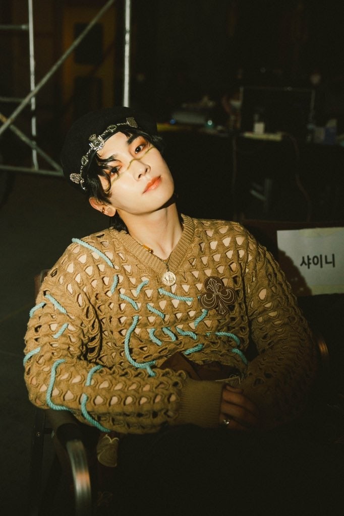 샤월들 좀 와줘 제발
