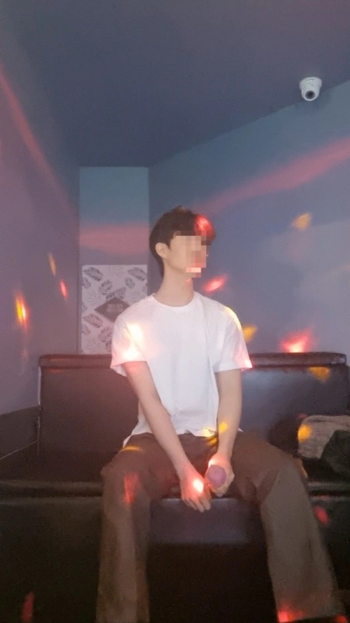 얘 밴드에서 찾음ㅋㅋㅋ