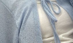 내 가슴 어때보임?