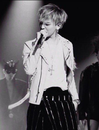 아니 이사람 좀 보세요;;;