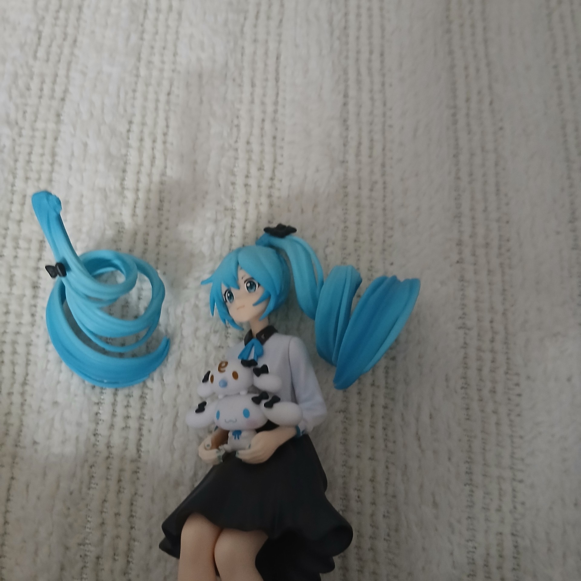 미쿠짱 머리카락이 계속 빠짐ㅜ