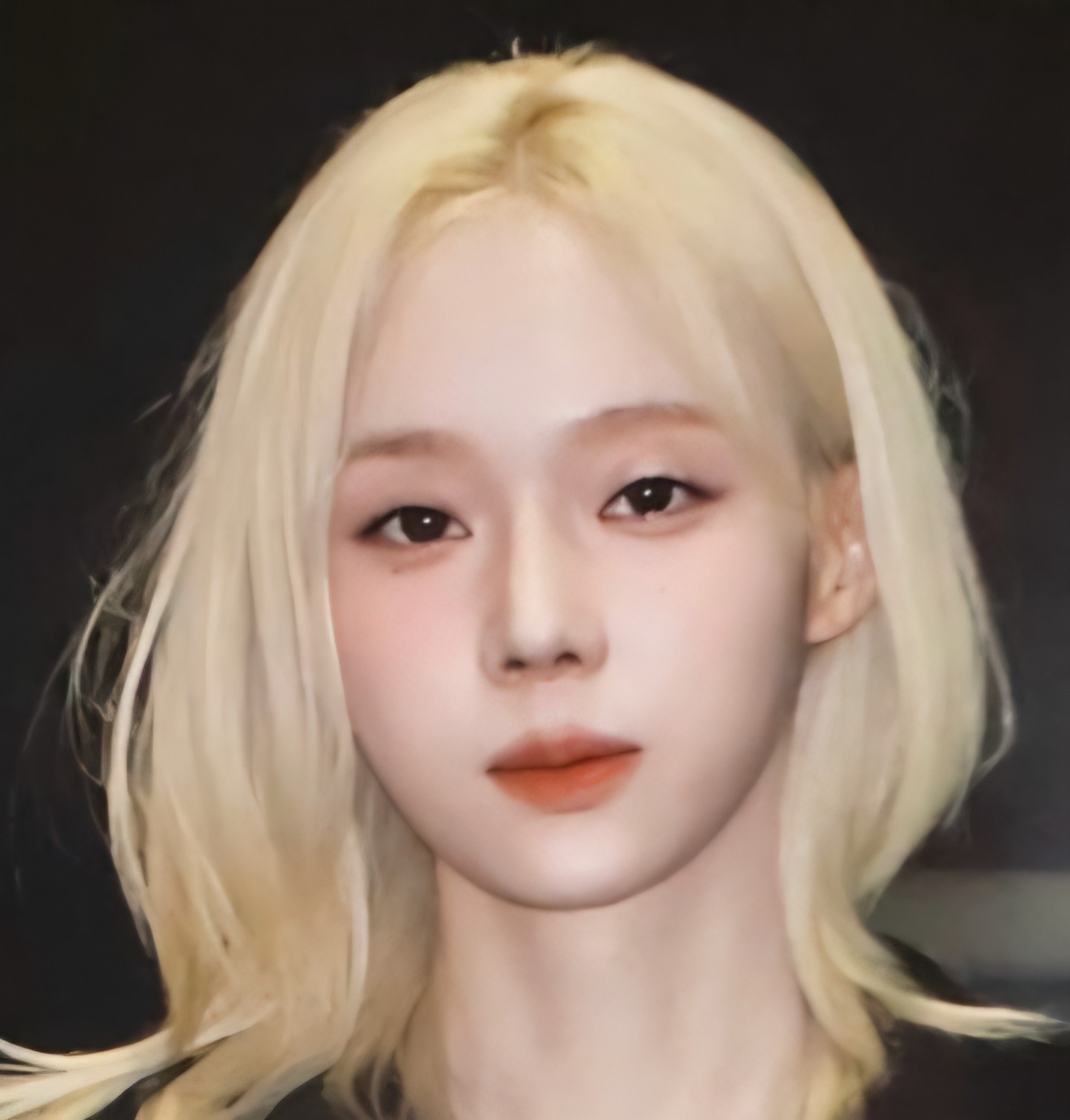 모르는 사람이 노크하면 절대 문 열어주지 마!