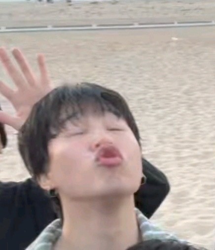 LA바다에서 생존신고 하신