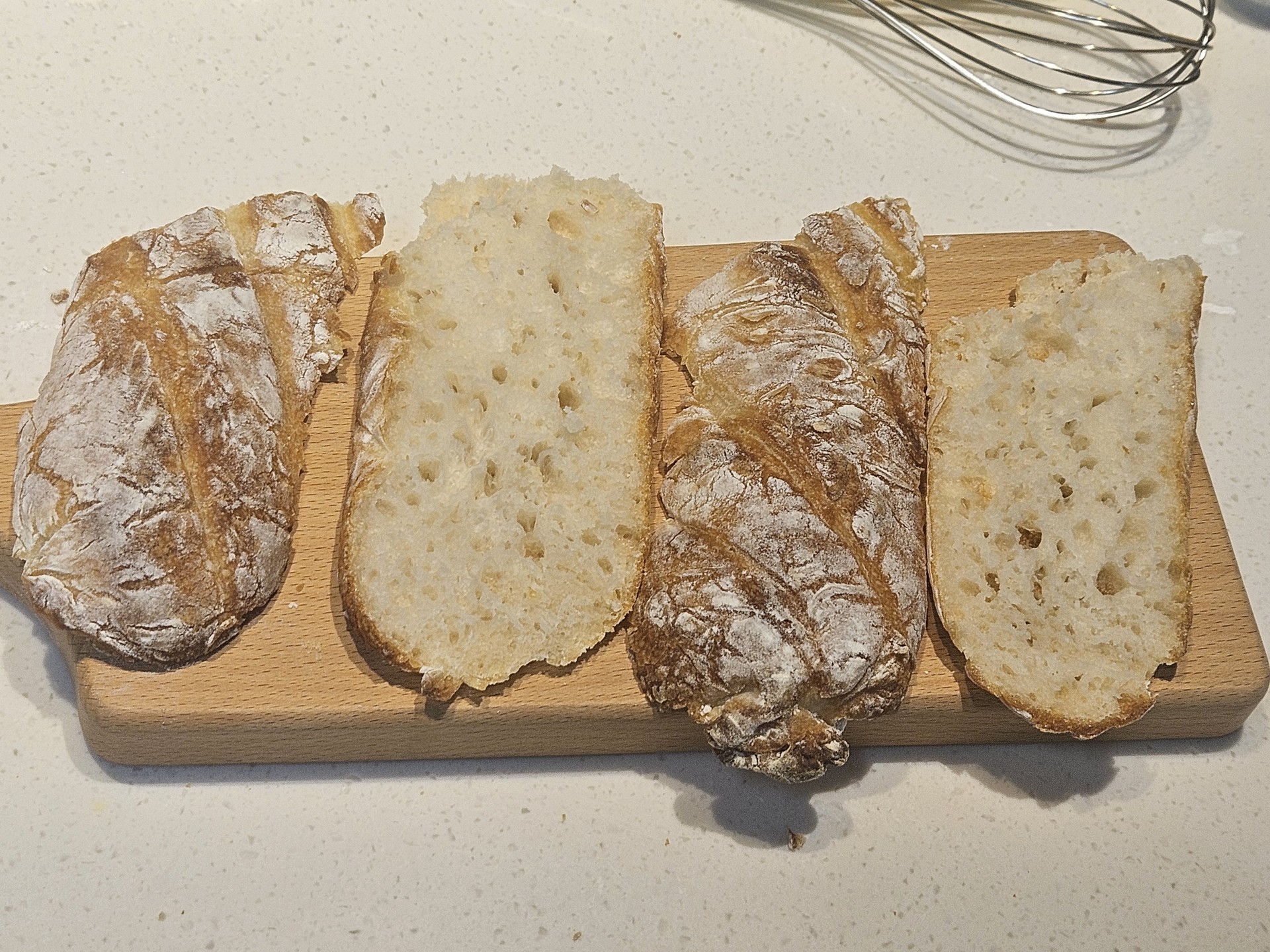 바게트 만들긴 했는데 애봉이 빵된것같음