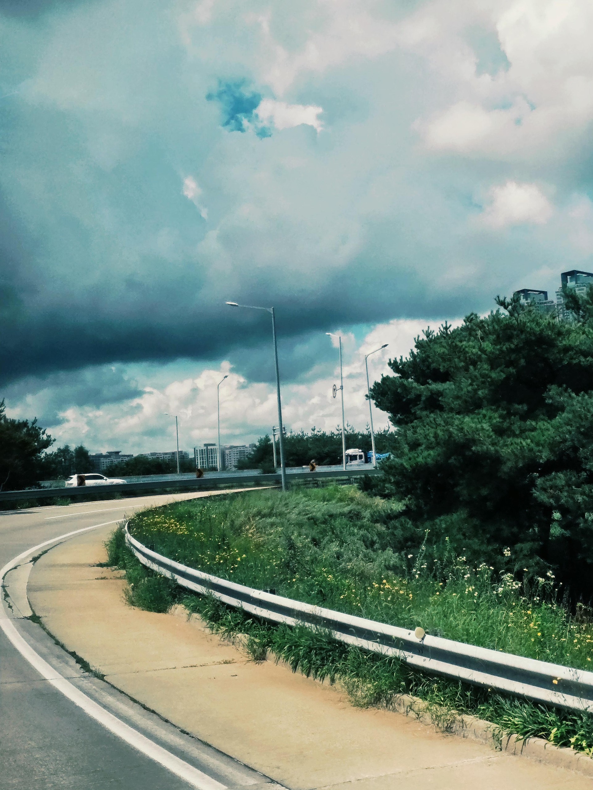 대충 찍은건데 평가 해줘!