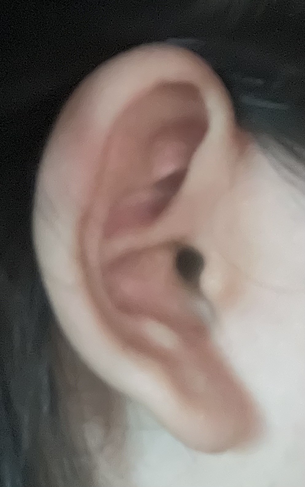 귀 너무 뚫고싶다