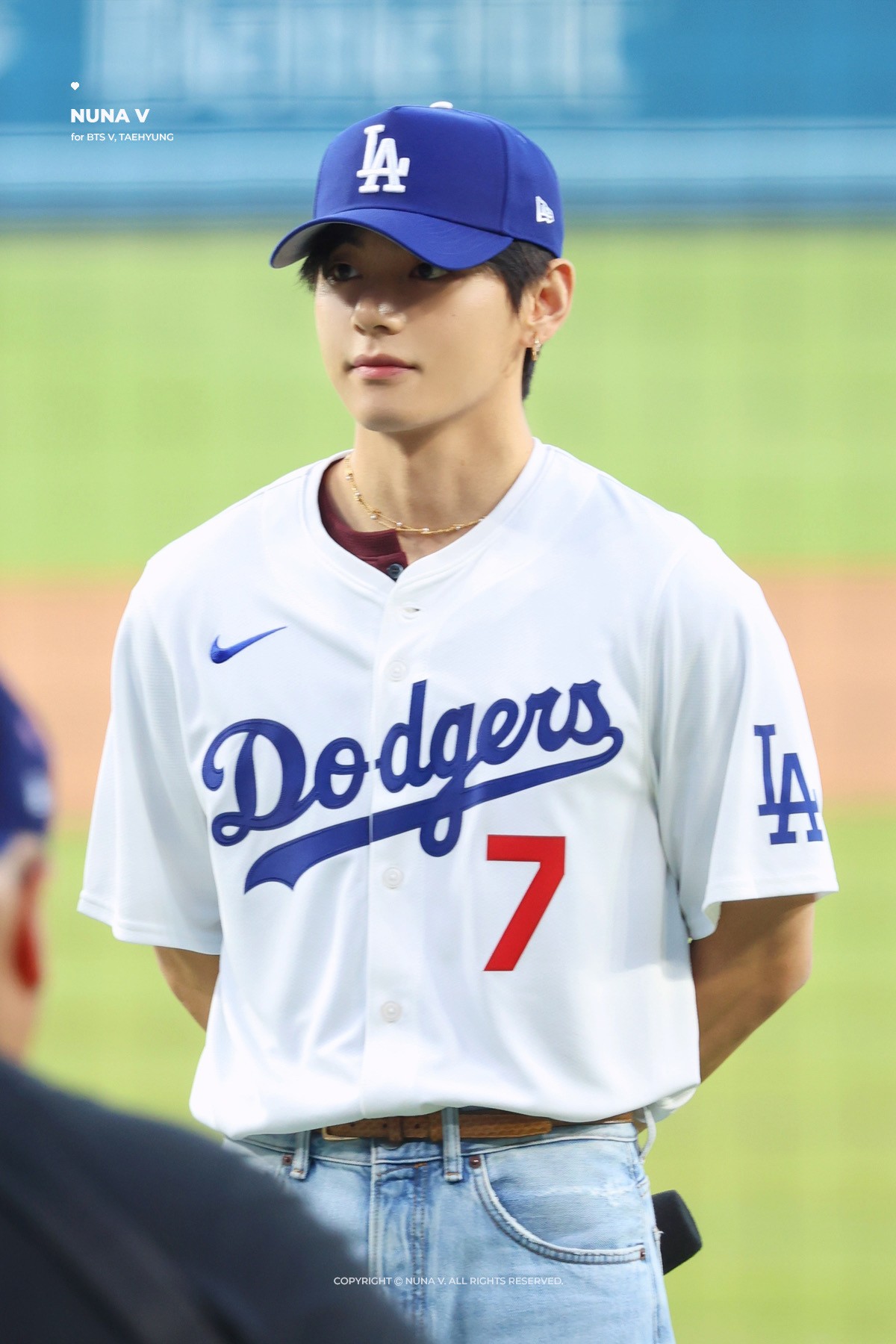 김태형 얼굴보고 울다가