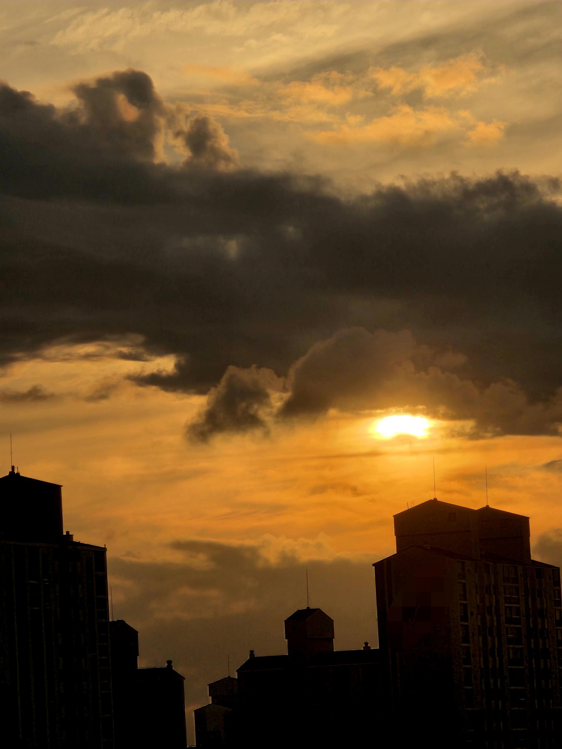 오늘 대충 찍은건데 평가 해줘😉