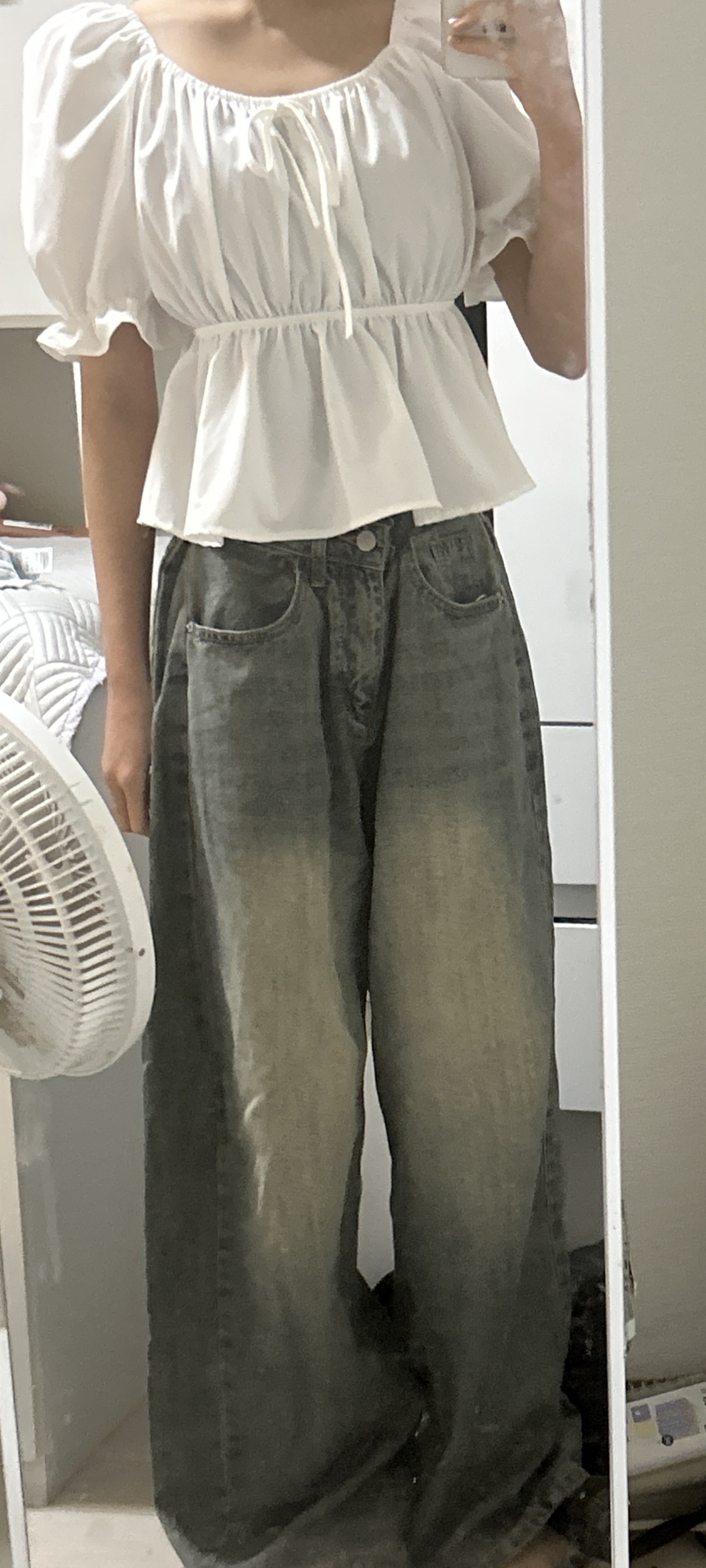 1벅2일 수학여행인데 입을옷이 없