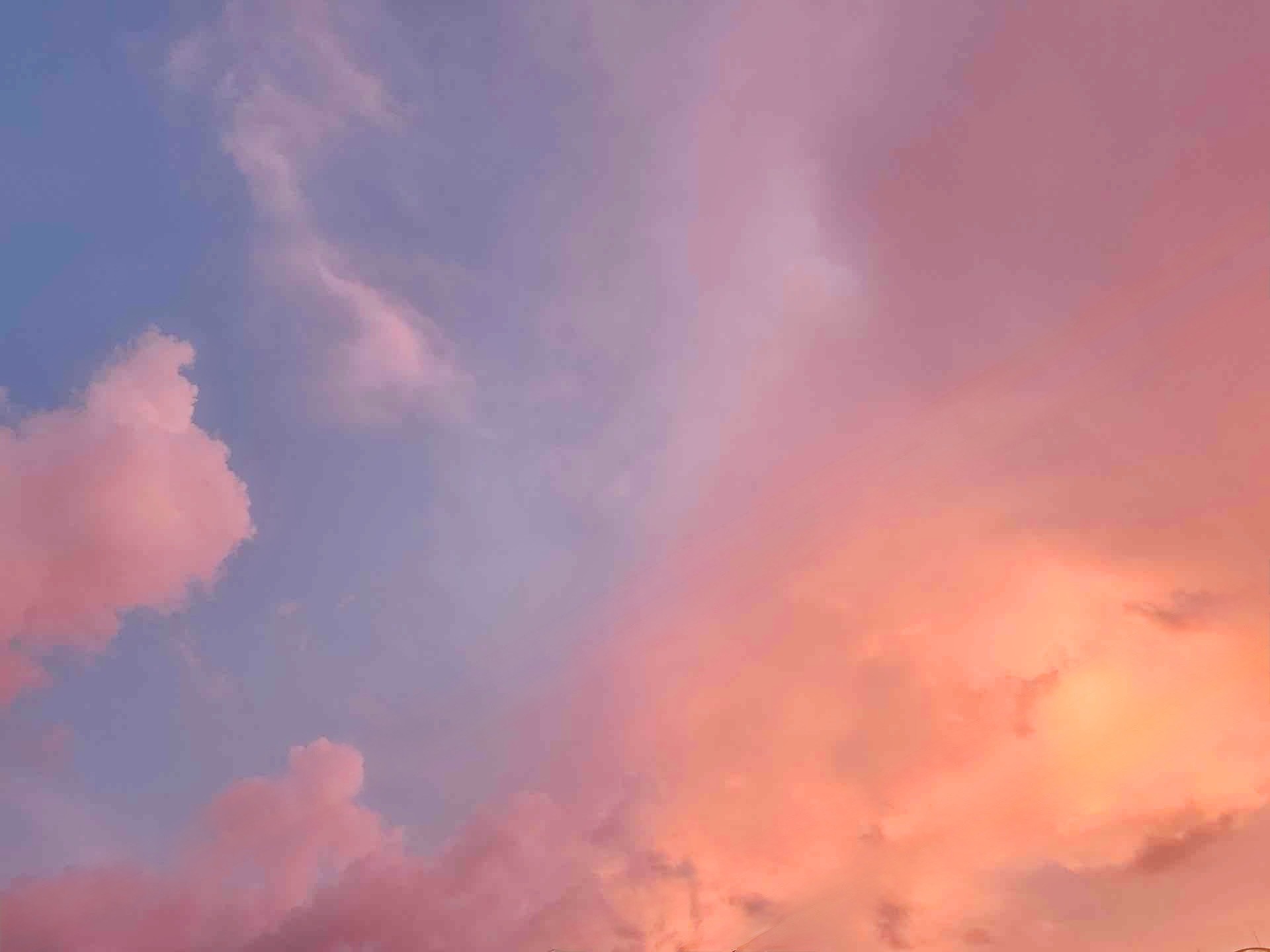 이건 전선 없애고 색보정 한 사진이에요