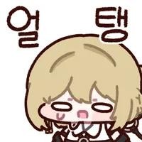 인터넷 쓰는 것도 느려가지고 결국 노트북 샀었음..